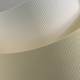 KARTON OZDOBNY A4/230g LINIE KREMOWY 20szt